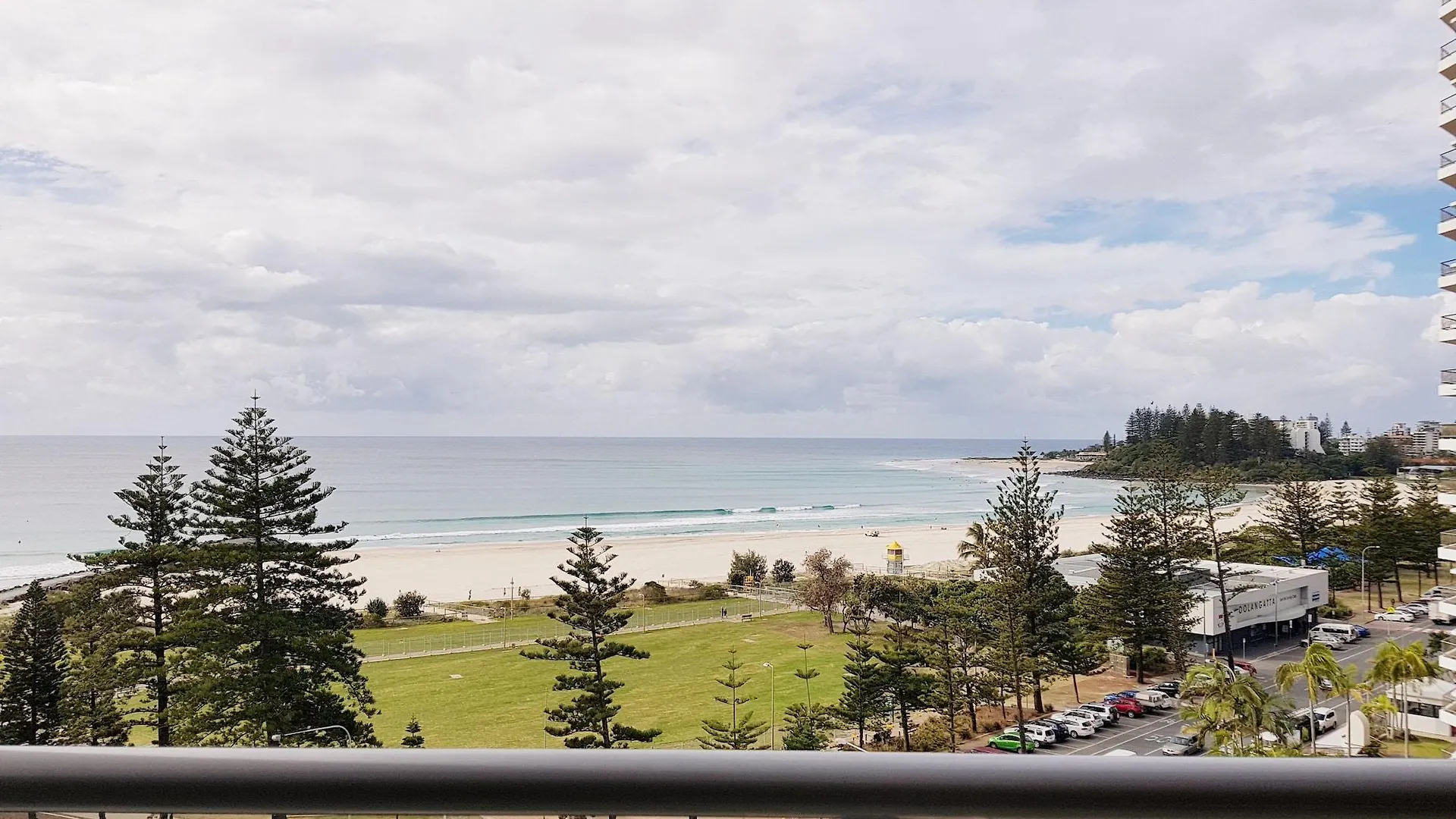 Апарт отель Blue C Coolangatta 4*,
